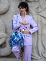 SAC EN CUIR NOIR À FRANGES AVEC POIDS AKAN - Bleu