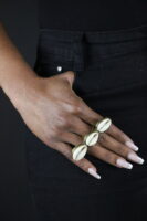 Bague avec trois cauris