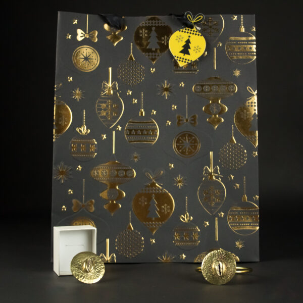 Coffret Médaillon doré avec Cauri