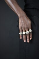 Bague avec trois cauris