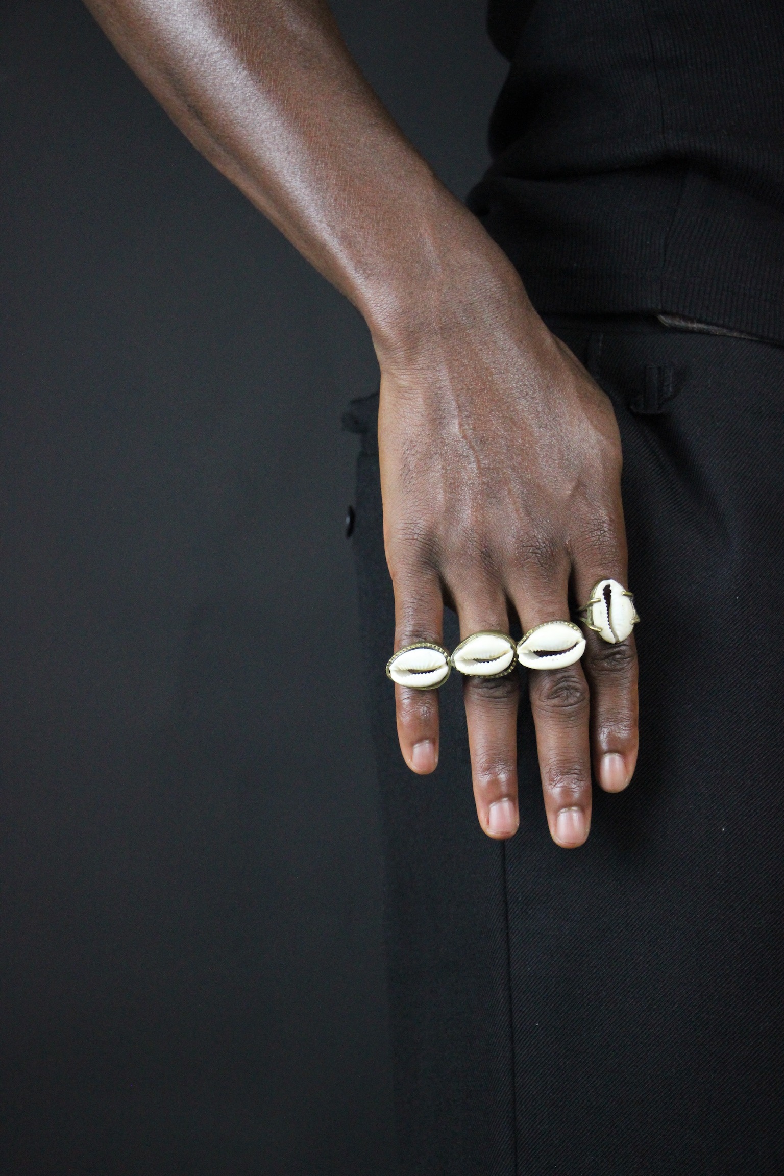 Bague avec trois cauris