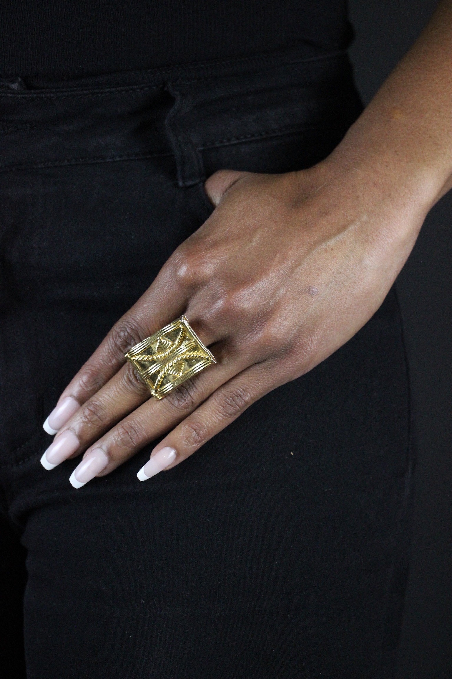 Bague en Poids Akan rectangulaire