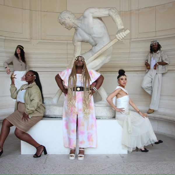 Jojo Création et la team au Palais de Tokyo